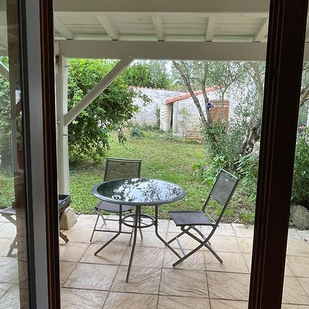 Sous L Olivier Apartment Tusson Exterior foto